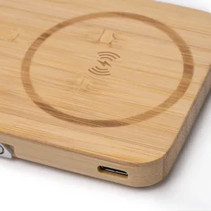 Powerbank Promozionale Personalizzato in Bambù con Granato, Gadget Personalizzati - Product Image 3