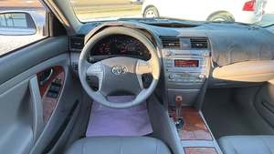Toyota Camry XLE V6 2011 - Product Image 3