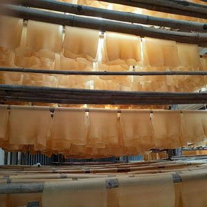 RSS 1 Feuilles nervurées en caoutchouc naturel du Vietnam pour application industrielle, fournisseur vietnamien de caoutchouc RSS 1 pour la fabrication OEM - Product Image 5