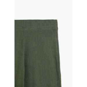 Pantalon cargo décontracté vert pour femme avec taille élastique pantalon évasé respirant avec technique froissée de marque - Product Image 2