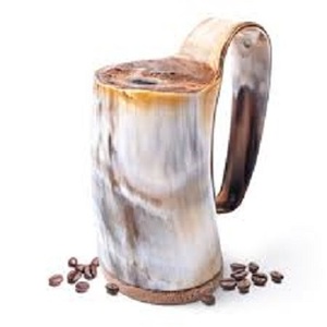 Tasse à boire en corne de qualité standard Tasse en corne de Viking de buffle antique Tasse en corne de boisson froide faite à la main du fournisseur indien - Product Image 5
