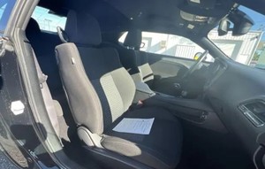 Dodge Challenger GT SUV 2023 d'occasion conduite à gauche sièges cuir R17 pneus automatique - Product Image 3