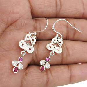 Nouveauté Boucles d'oreilles de luxe en argent sterling 925 avec zircon cubique blanc rubis, design unique, fournisseurs de bijoux faits à la main - Product Image 3