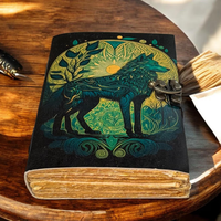 Wolf Grimoire Diario de cuero Libro de sombras con candado Libro de hechizos de brujería gótica 200 y 400 páginas Wiccan Deckle Diario de papel