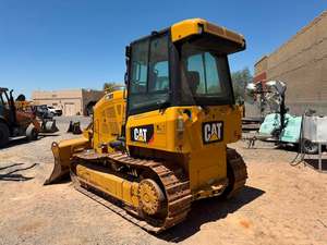 Topadora Caterpillar D3K2 XL Usada del 2022 - Product Image 1