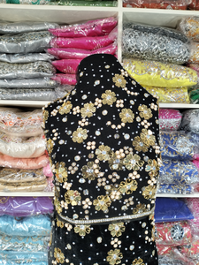 Robe nigériane George en lin faite à la main pour les mariages des femmes, prix de gros de vêtements africains en perles de pierre - Product Image 3