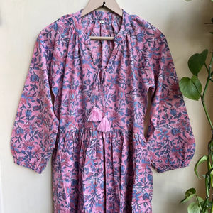 ชุดเดรสยาวผ้าฝ้ายอินเดียลำลองสำหรับผู้หญิงเดรสแม็กซี่ปักลายดอกไม้แขนยาว - Product Image 1