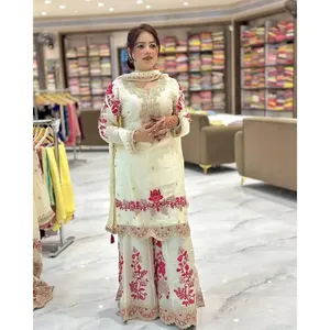 ชุดเสื้อท่อนล่างนักออกแบบของผู้หญิงพร้อมชุดเย็บปักที่หนักหน่วง - Product Image 5