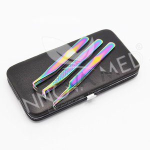 Pince à cils personnalisée en usine avec pointe incurvée et droite Extension de cils en gros Pince à cils mate noire - Product Image 3