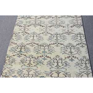 Alfombra Turca, Alfombra de Lana Vintage con Borde Blanco, 3.4x8.4 pies - Product Image 5