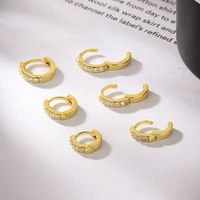 Populaire Minimaliste 925 Sterling Silver Fine Jewelry Classique Coloré Zircon Huggie Hoop Boucles D'oreilles Plaqué Or 18K
