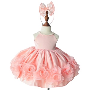 Vestido de princesa Vestido de fiesta de gasa corto para niña Falda de flores de tul de alta calidad Vestido Halter Entrega rápida Hecho Vietnam Niños - Product Image 1