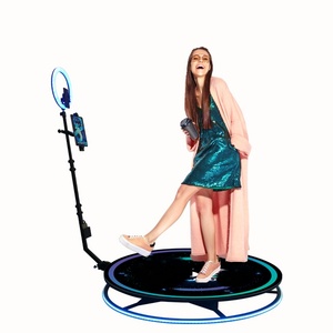 เครื่องบูธภาพถ่าย360องศาแพลตฟอร์มเซลฟี่แบบพกพาพร้อมขาตั้งหมุนและกรอบป้องกัน - Product Image 1