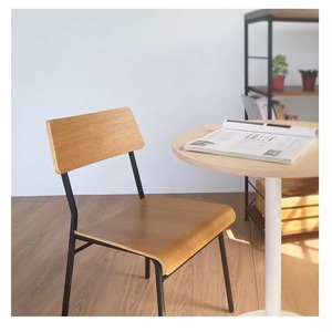 Silla nórdica de madera de roble francés para restaurante, asiento de comedor europeo - Product Image 5