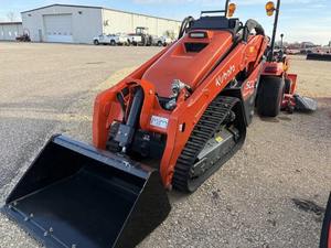 Kubota SCL1000 Mini chargeuse compacte chargeuse frontale Tracteur-pelleteuse Composants du noyau Moteur Roulement de moteur Chargeuses d'occasion - Product Image 5