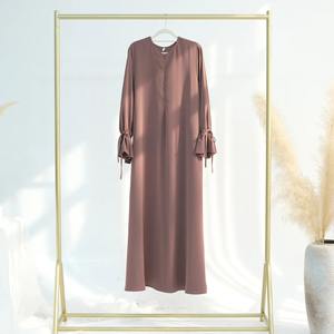 Robe modeste abaya 2025 élégante Dubai Plain Abaya vêtements d'église islamique - Product Image 3