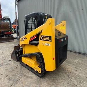 Chargeuse compacte sur chenilles GEHL RT105, jaune, diesel, pour la construction, à vendre - Product Image 1