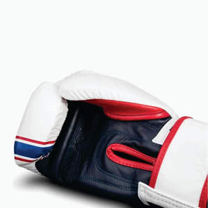 Guantes de boxeo de piel de vaca hechos a medida de calidad superior Cuero genuino de alta calidad para entrenamiento Perforación Hecho en Pakistán - Product Image 3