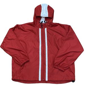 Chaqueta Cortavientos Vintage Roja y Blanca con Capucha, Chaqueta Cortavientos Deportiva de Nailon con Cremallera Completa para Hombre - Product Image 1