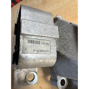 Supports moteur K4M DACIA Duster 1ère Série (10>17) 112105867R Essence 1.6 - Product Image 5