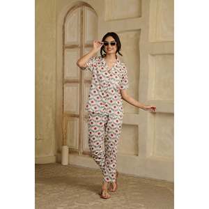Ensemble de pyjama Lotus Rouge ODM avec logo personnalisé, 100% coton camburde, taille élastique, respirant, imprimé tie-dye uni pour le printemps/l'automne/l'hiver - Product Image 2