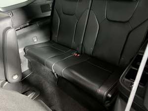 รถมือสองสภาพดี ปี 2025 TX 350 พรีเมียม ขับเคลื่อนสี่ล้อ พวงมาลัยซ้าย หลังคาซันรูฟ แพ็คเกจเทคโนโลยี เบาะหนัง สตาร์ทเครื่องยนต์จากระยะไกล ระบบนำทาง รุ่นที่สาม - Product Image 3