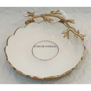 Magnifique look d'oiseau assis sur des feuilles plaquées or Designer Branches Couleur blanche Poudre enduite Forme ronde Bol de service et de décoration - Product Image 2