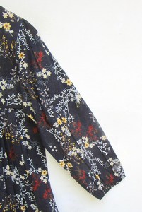 Style unique belle robe noire à manches longues pour les femmes avec un tissu de qualité supérieure pour les vêtements décontractés formels à la vente en gros - Product Image 4