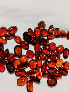 Piedras preciosas de granate de hessonita natural con forma de mezcla facetada para la fabricación de joyas de las minas de Ceilán, piedra de goma de alta calidad - Product Image 3