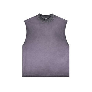 เสื้อยืดแขนกุดสำหรับผู้ชายทรงครอปสีดำ - Product Image 1