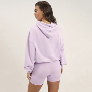 Ropa de mujer Conjunto corto con logotipo personalizado Alta calidad Mujeres Sudadera con capucha recortada de dos piezas con capucha Conjunto de pantalones cortos con cordón - Product Image 5