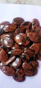 Obsidiana Caoba, Gema Natural Cabujón Suelto y Liso, Ligero para Alivio de la Ansiedad y Absorción de Energía Negativa - Product Image 3