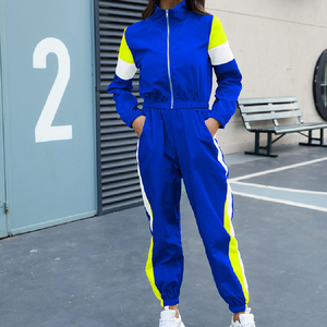 Chándal de mujer de peso pesado de calidad superior 100% Nylon logotipo personalizado OEM Jogging Set Fitness Wear para mujer - Product Image 5