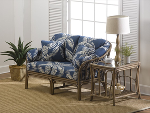 Divertido y contemporáneo juego de sillas de caña, que incluye dos sillones estilo barril con coloridos cojines a rayas, a precios mayoristas. - Product Image 6