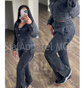 Conjunto de Sudadera con Capucha y Pantalones Largos para Mujer Sial Apparel, con Bordado Desgastado, Estilo Deportivo, Color Negro Lavado Ácido - Product Image 3