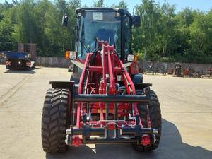 ซื้อรถตักล้อยางยันมาร์ รุ่น V100 - Product Image 6