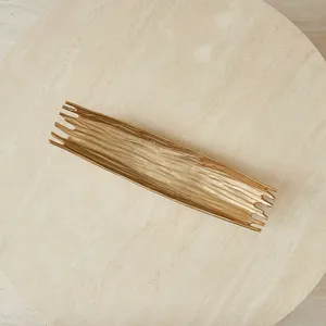 Bandeja de aluminio Luxe Serve con centro de madera y borde de aluminio de diseñador Diseño elegante y duradero - Product Image 5