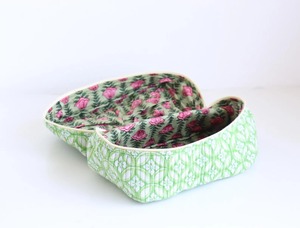 Boîte à maquillage vintage en coton matelassé artisanal, écologique, fermeture à glissière, durable, résistante à l'eau, organiseur de voyage - Product Image 2