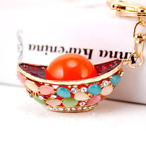 Porte-clés en alliage de zinc en forme de <span class=keywords><strong>lingot</strong></span> d'or, pendentif en métal doré, orange et transparent pour clés de voiture, sacs, boutique de cadeaux, vente en gros - Product Image 1