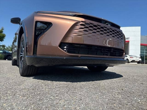 2025 Toy o ta Cr o wn XLE Turbo Engine Sièges en cuir de direction gauche et pour modèle Toyota avec caractéristiques de qualité - Product Image 1