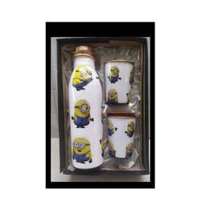 Botella de agua de pared interior chapada en cobre personalizada, con juego de vidrio, martillo, chapado en oro, acabado y tamaño de alta calidad - Product Image 2