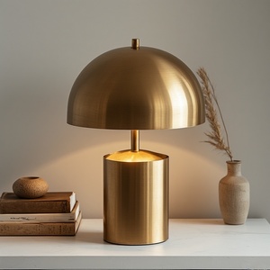 Lampe de table moderne et écologique en aluminium, abat-jour en tissu, meilleure qualité pour la maison, hôtel, chambre à coucher, culot d'ampoule E26, nouveau design AC, prix - Product Image 2