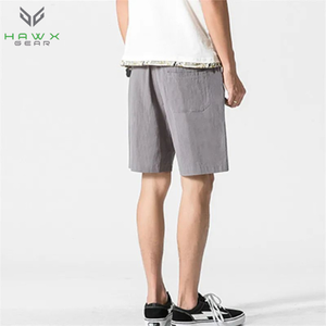 Pantalones de playa informales de algodón y lino para hombre de otoño, pantalones cortos sexis de color caramelo con tejido de lona de punto para hombre - Product Image 2