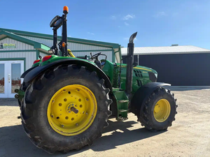 Compre al por mayor el tractor agrícola JOHN DEERE 6125M disponible para la venta a un precio económico. - Product Image 6