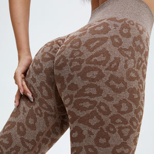 Leggings pour femmes en gros pour la salle de sport, le yoga, le sport, leggings fins sans couture, ajustés, en polyester extensible, taille haute pour femmes - Product Image 4