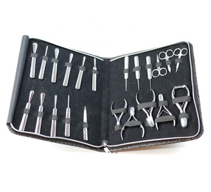 Kit de coupe-ongles pour manucure et pédicure de haute qualité et durable, 22 pièces, en acier inoxydable, couleur argent, par Zachary Industries - Product Image 1
