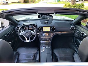 Super affaire ! Mercedes-Benz SL 63 AMG d'occasion, modèle 2013. - Product Image 2