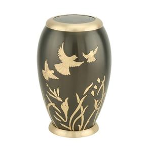 Urnes de crémation pour adultes en laiton de haute qualité avec gravure de feuilles urnes funéraires en métal fini noir or pour cendres humaines - Product Image 3