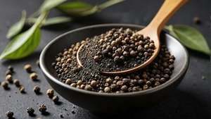 Poivre noir vietnamien séché naturel de qualité supérieure, arôme intense, certifié ISO 22000, 4% de pipérine pour les épices de cuisine - Product Image 3