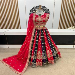 Último diseñador Heavy Faux Gergette bordado secuencia trabajo Lehenga Choli por Fab Zone - Product Image 5